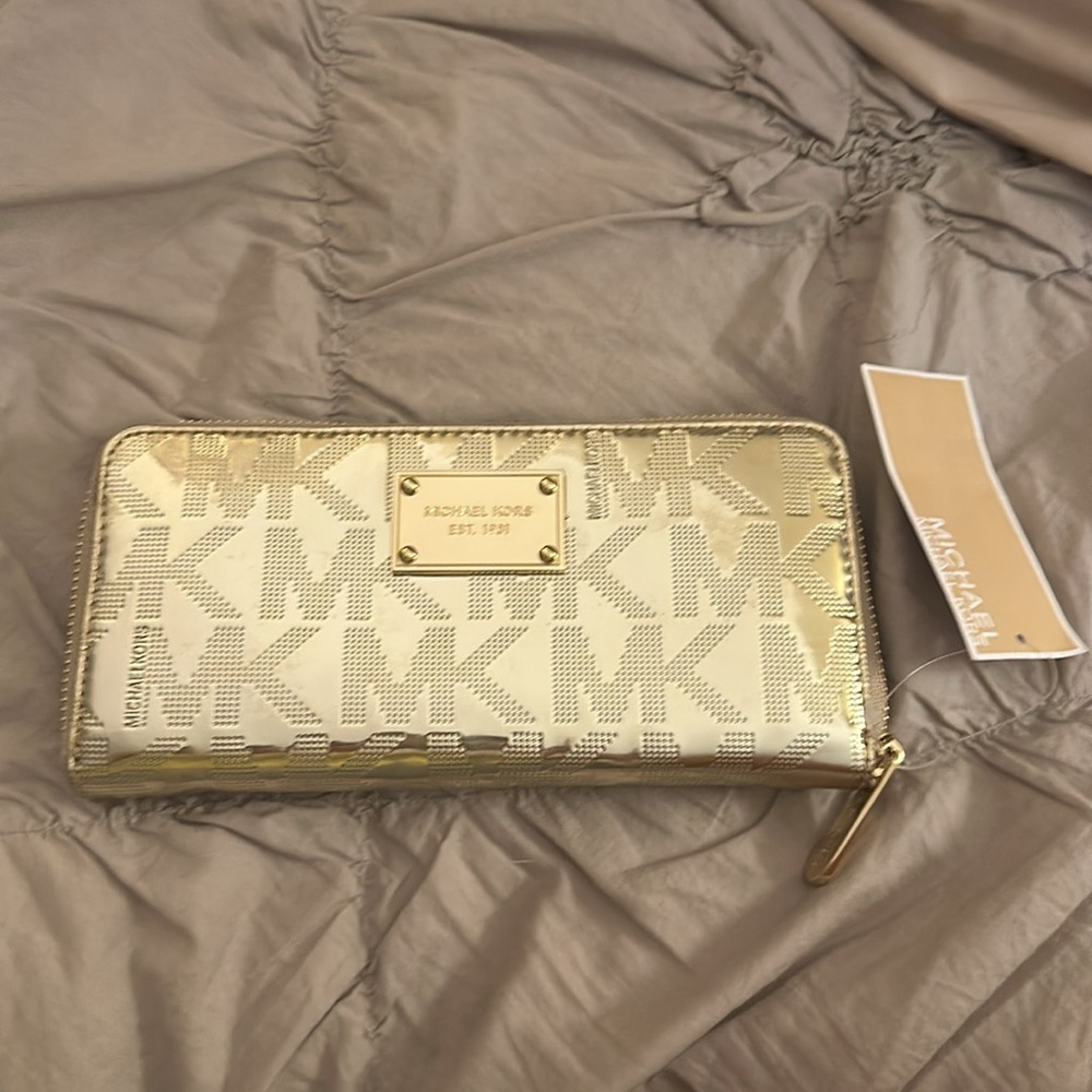 Wallet - Picture 3 of 3